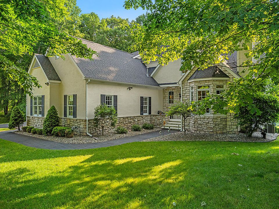 1st image of 9600 Aberdeen Ct