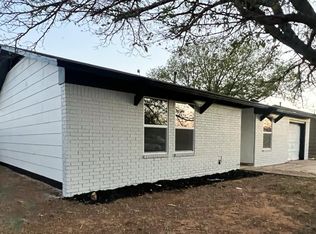 1903 74th St, Lubbock, TX 79423