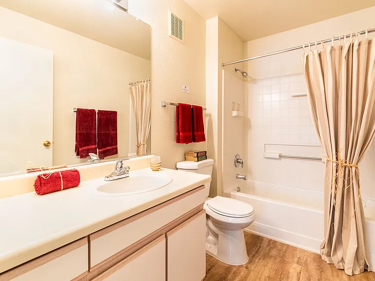 Enclave Apartments — Photo 5
