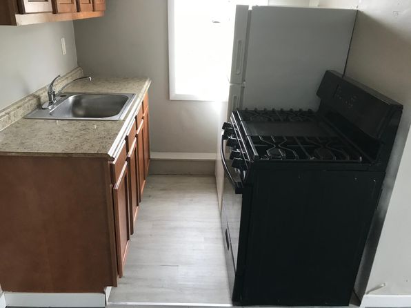 324 New St #3