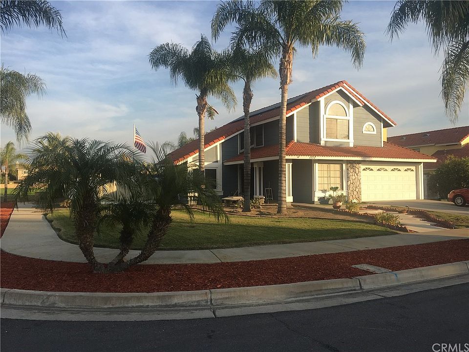 1st image of 1712 Deanna Way