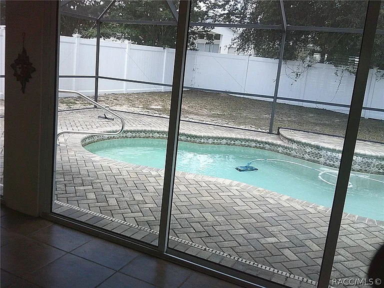 1035 S Brookfield Dr — Photo 8