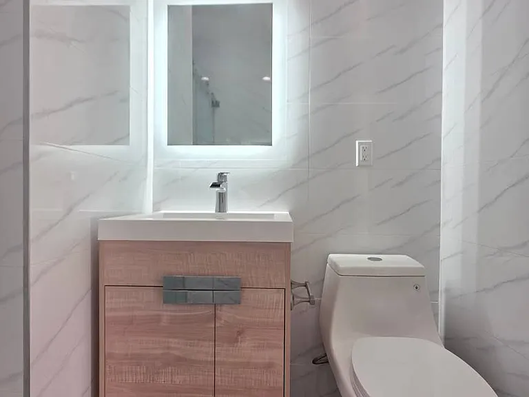 160 Bay 29th St #2 — Photo 15