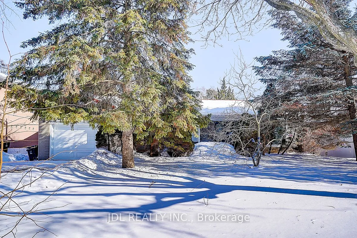 Building Photo - 15 Crossburn Dr