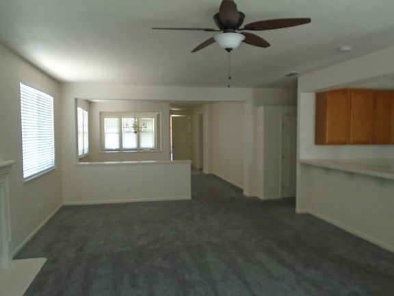 4th image of 1808 Bottlebrush Cir