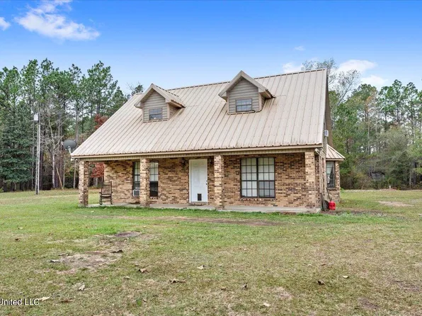 19618 B Saucier Rd, Saucier, MS 39574