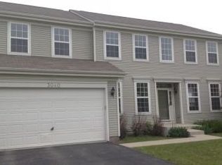 3040 Manchester Dr, Montgomery, IL 60538