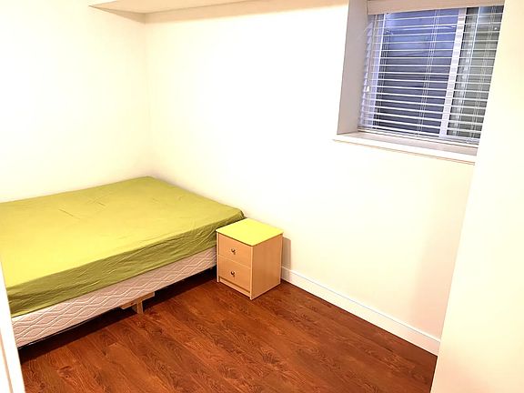 5th image of 3385 Watkins Ave #67123