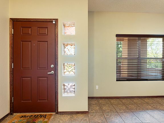 5th image of 6527 Jazmin Pl NW