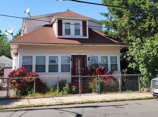 387 Salem St, Lawrence, MA 01843