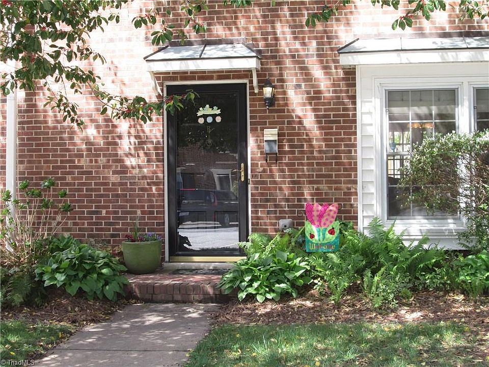 1st image of 5125 B Lawndale Dr