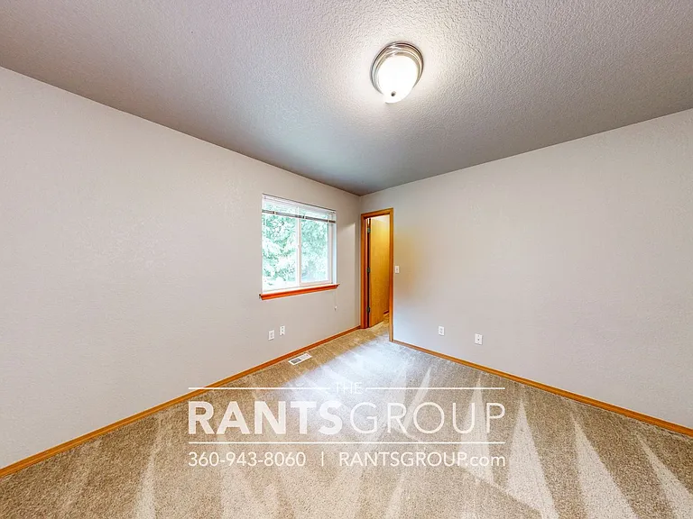 4612 Kapalea Way SE — Photo 29