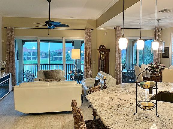 2nd image of 165 Bella Vista Ter Unit D