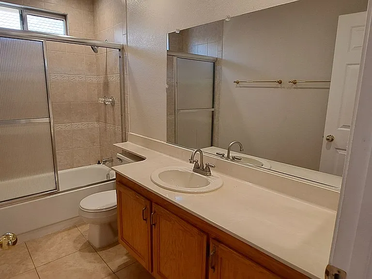320 Stamper Cir — Photo 28