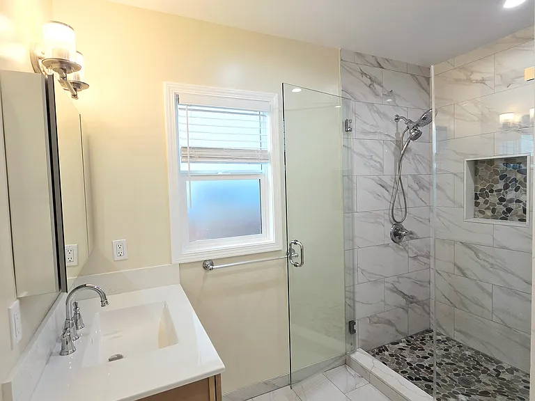 3633 Veteran Ave — Photo 16