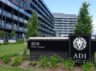 3200 Dakota Cmn #B705, Burlington, ON L7M2A7