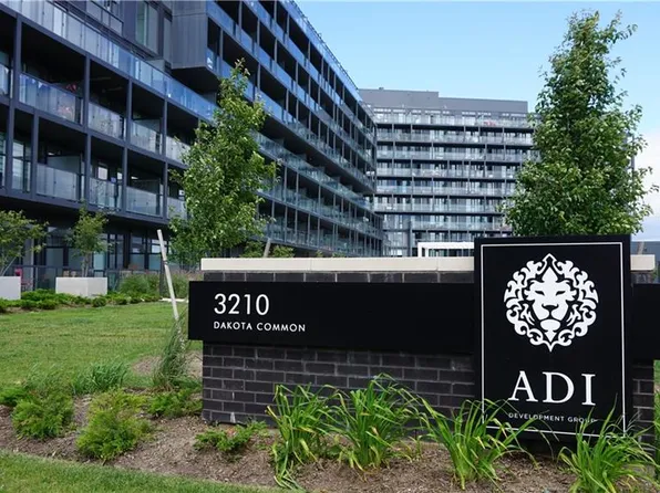 3200 Dakota Cmn #B705, Burlington, ON L7M 2A7