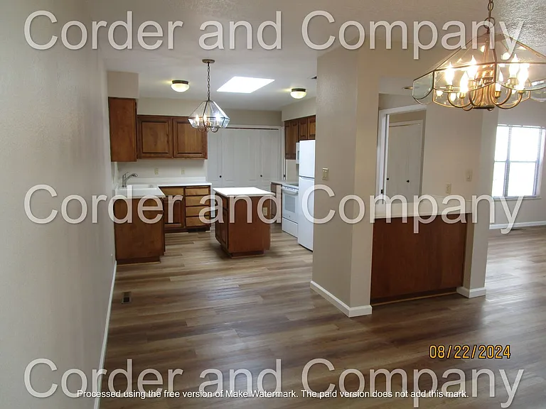 3345 Esplanade Cir SE — Photo 17