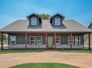 298 Aurora St, Rhome, TX 76078