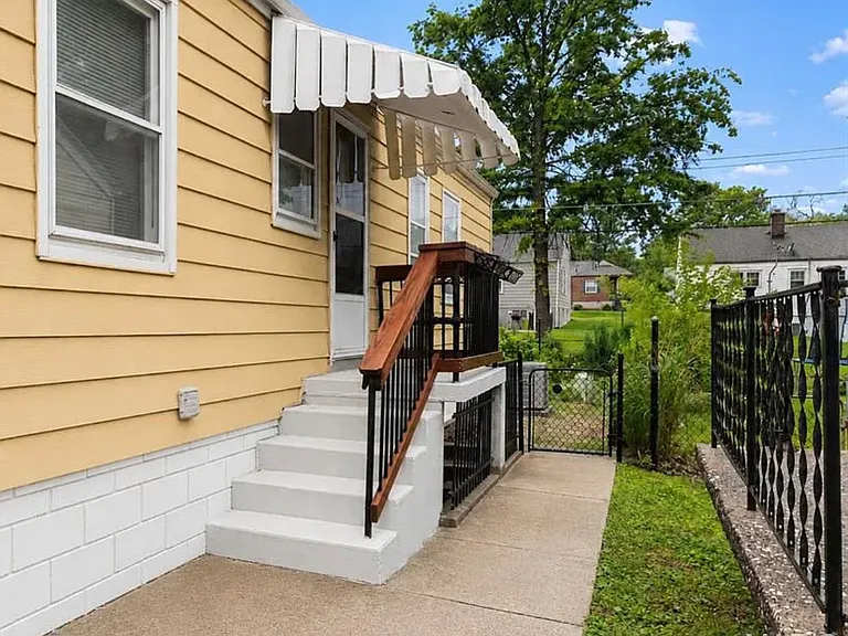 3557 Saint Joachim Ln — Photo 2