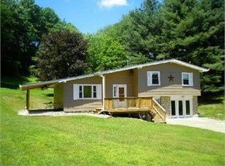 118 Dodd Dr, Spencer, WV 25276