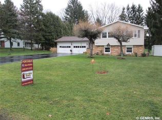 1567 Hermance Rd, Webster, NY 14580