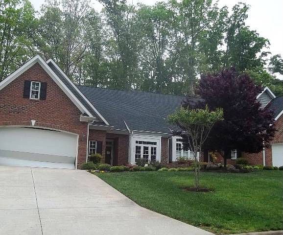1st image of 525 Bermuda Dr