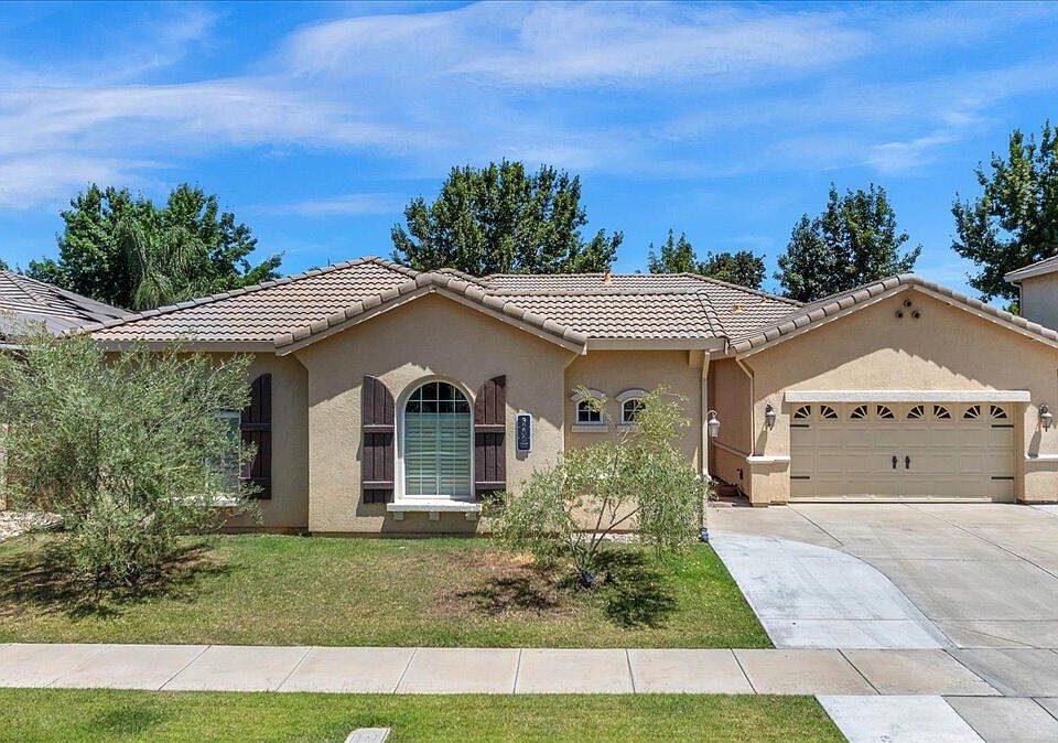 1st image of 3200 W Ceres Court