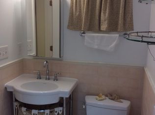 2801 38th St NW, Washington, DC 20007