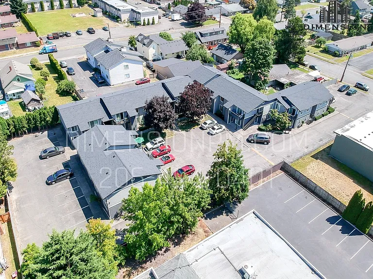 Beautiful one-bedroom and two-bedroom apartments in Sumner! — Photo 31