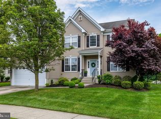 624 Bainbridge Dr, Mullica Hill, NJ 08062