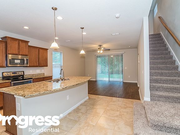 4th image of 528 Drysdale Dr