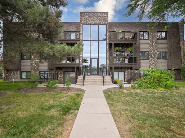 1460 Stonebridge Cir APT G6, Wheaton, IL 60189