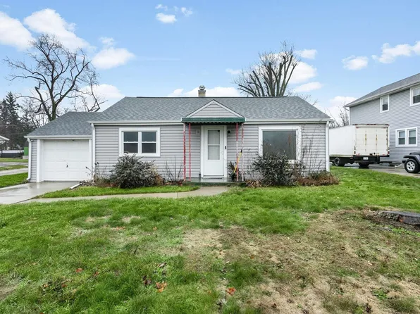 1108 Hickory St, Goshen, IN 46526