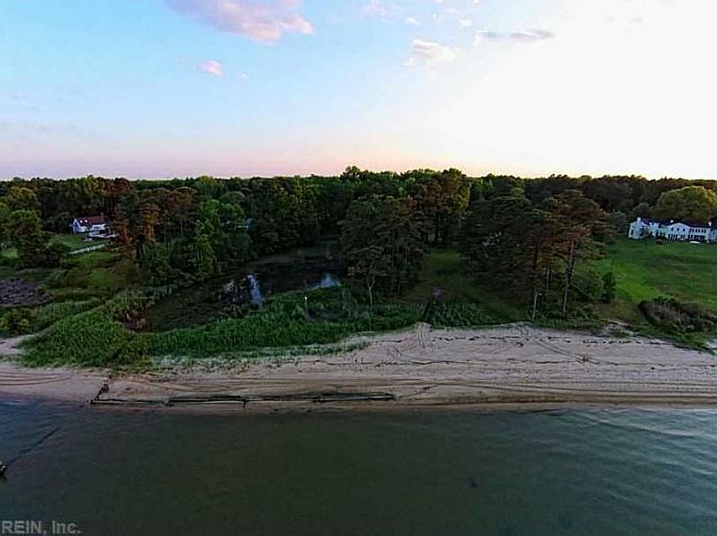 1st image of 22148 Little Beach Ln