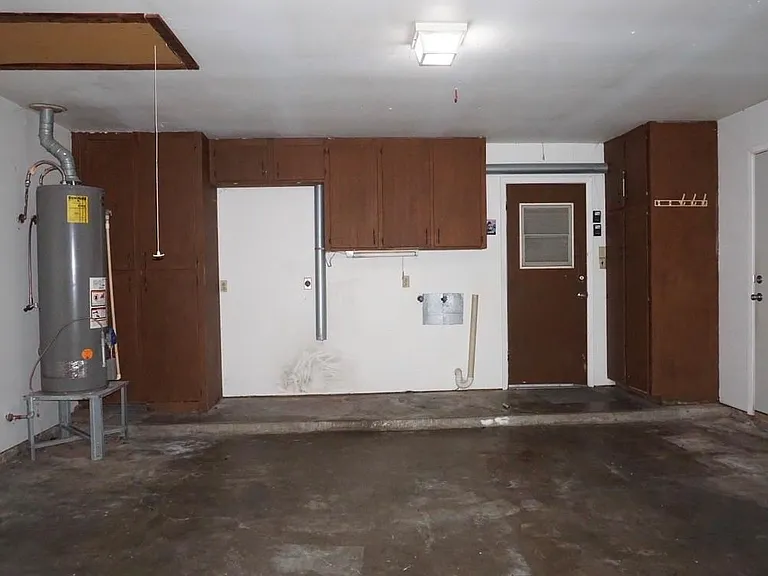 1716 Edna Ave — Photo 23