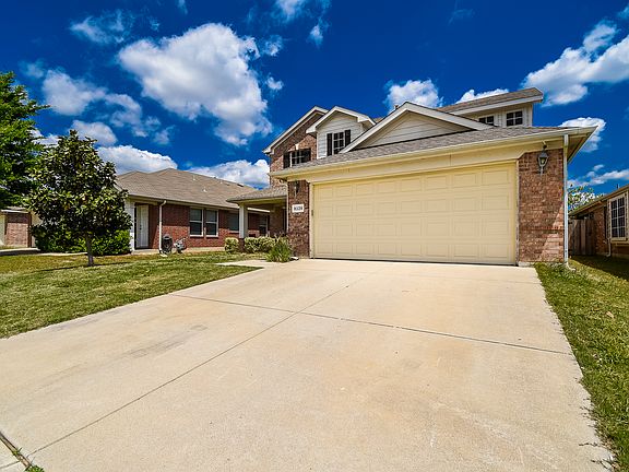 3rd image of 8520 Buffalo Creek Dr