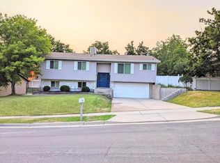 9062 S Daybreak Dr #1, Sandy, UT 84093