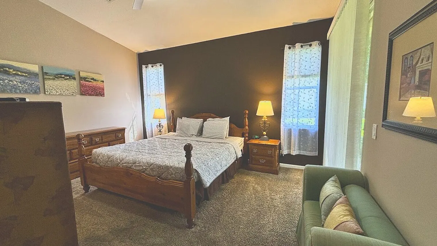3 bed, 2.0 bath, $4,748 — Photo 2