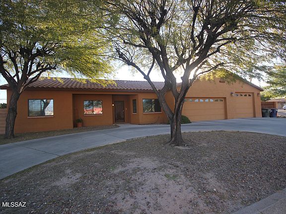 2nd image of 661 S Tampico Ave