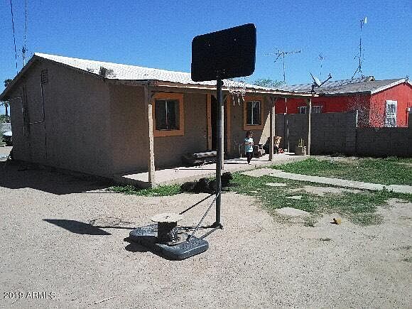 2nd image of 108 E 10th St