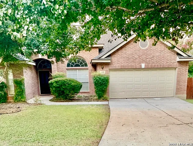 48 Silverhorn Dr — Photo 1