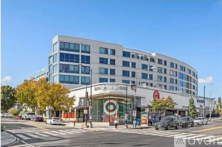 4101 Albemarle St NW #450