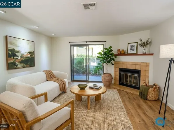 324 Eastgate Ln, Martinez, CA 94553
