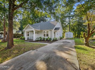 6705 Vinewood Ct, Wilmington, NC 28405