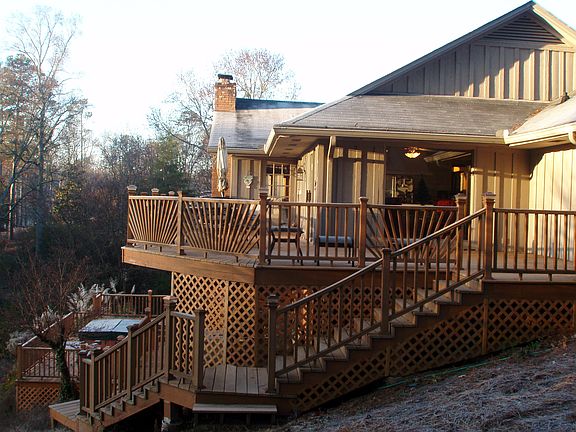 Sunrise on rear declk