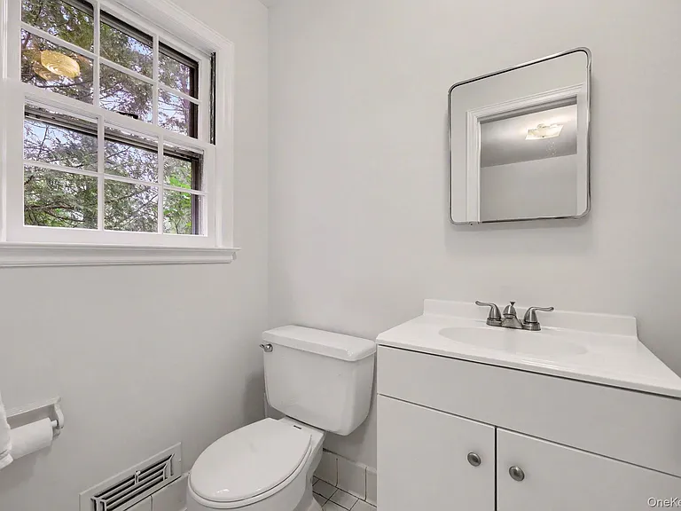 6 Hidden Green Ln — Photo 16