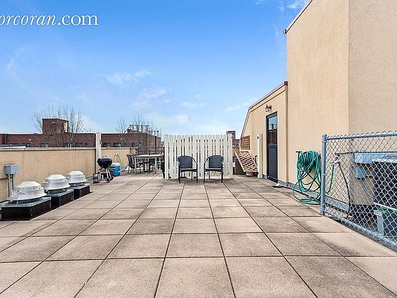 4th image of 63 Clifton Pl Unit 5A