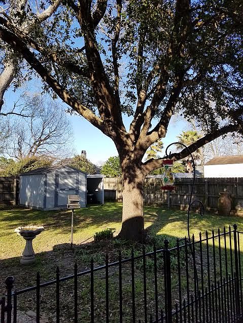 2nd image of 39042 Corinne Cir