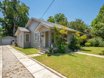 2022 Sacramento, San Antonio, TX, 78201
